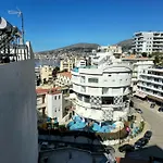 First-one Riesen Terrasse Mit Meerblick 6 Personen 2u1 Sarandë