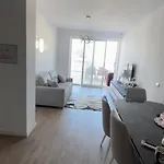 First-one Riesen Terrasse Mit Meerblick 6 Personen 2u1 Sarandë