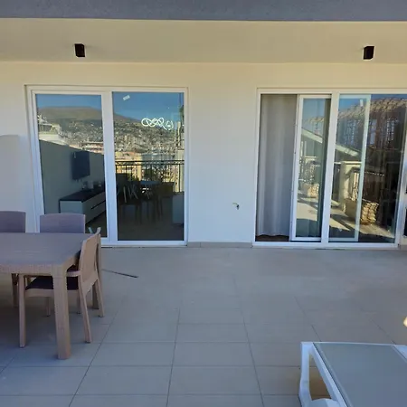 First-one Riesen Terrasse Mit Meerblick 6 Personen 2u1 *