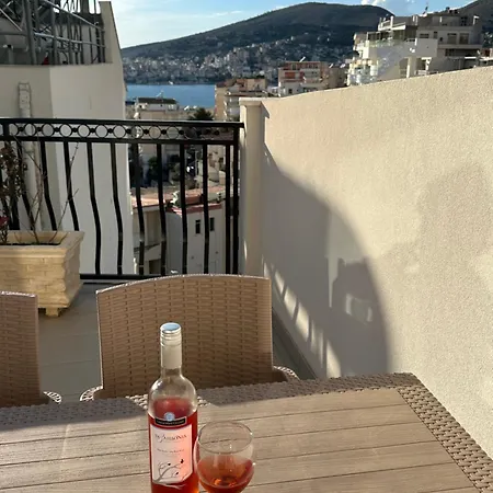First-one Riesen Terrasse Mit Meerblick 6 Personen 2u1 Apartment Sarandë