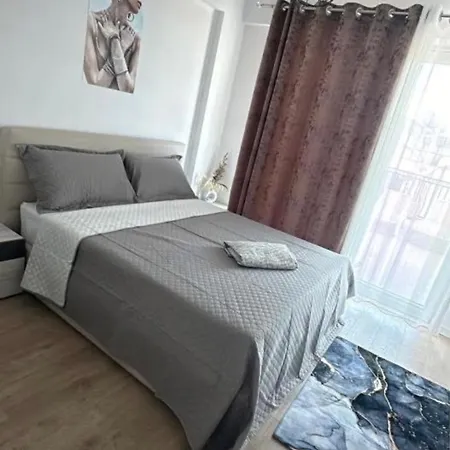 First-one Riesen Terrasse Mit Meerblick 6 Personen 2u1 Sarandë
