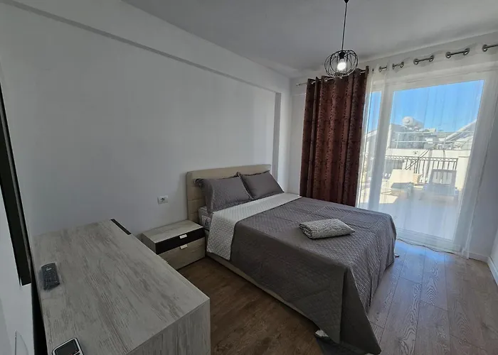Daire First-one Riesen Terrasse Mit Meerblick 6 Personen 2u1 Saranda