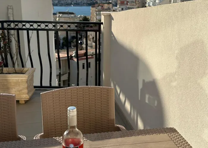 First-one Riesen Terrasse Mit Meerblick 6 Personen 2u1 Apartment Sarandë